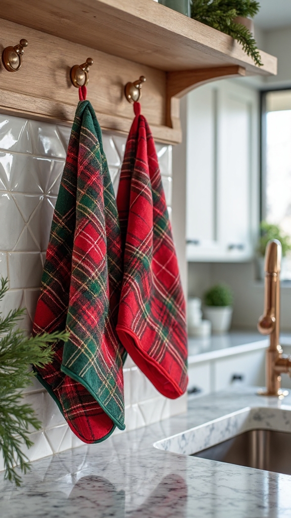 festive kitchen linens enhance holiday cheer