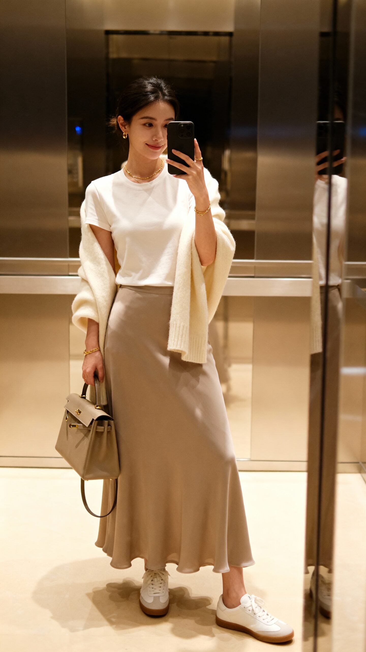 versatile effortless modulating travel outfit